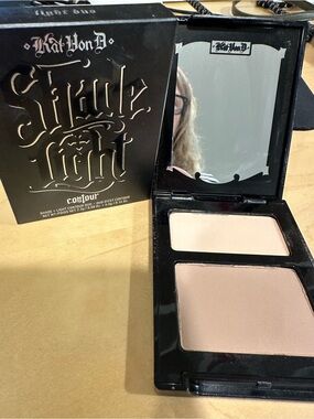 Kat Von D Contour Duo - Neutral Beige Highlight & Matte Contour